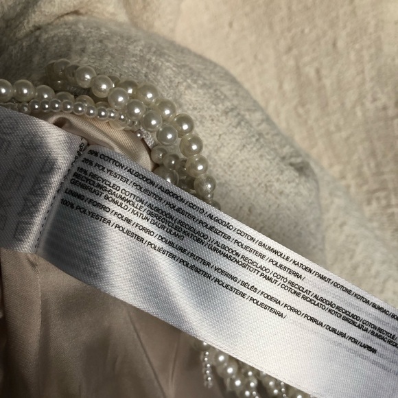 🤍 Pearl textured minidress 🤍 - Picture 6 of 15